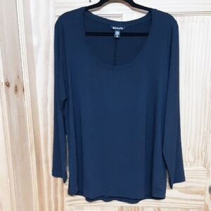 Athleta Deep Blue Long Sleeve Top